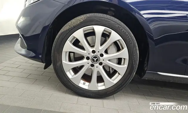 Mercedes-Benz E-Class 2018 2.0 гидро, миниатюра 5