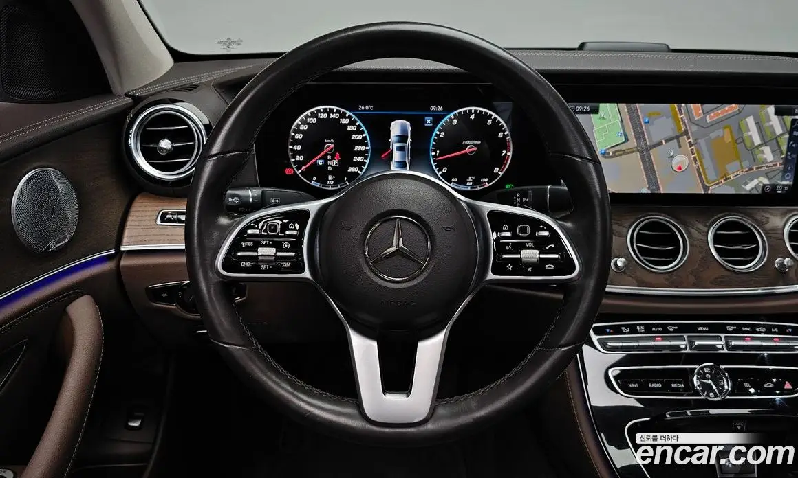 Mercedes-Benz E-Class 2019 2.0 гидро, фото 17 Mercedes-Benz E-Class 2019 2.0 гидро, фото 17