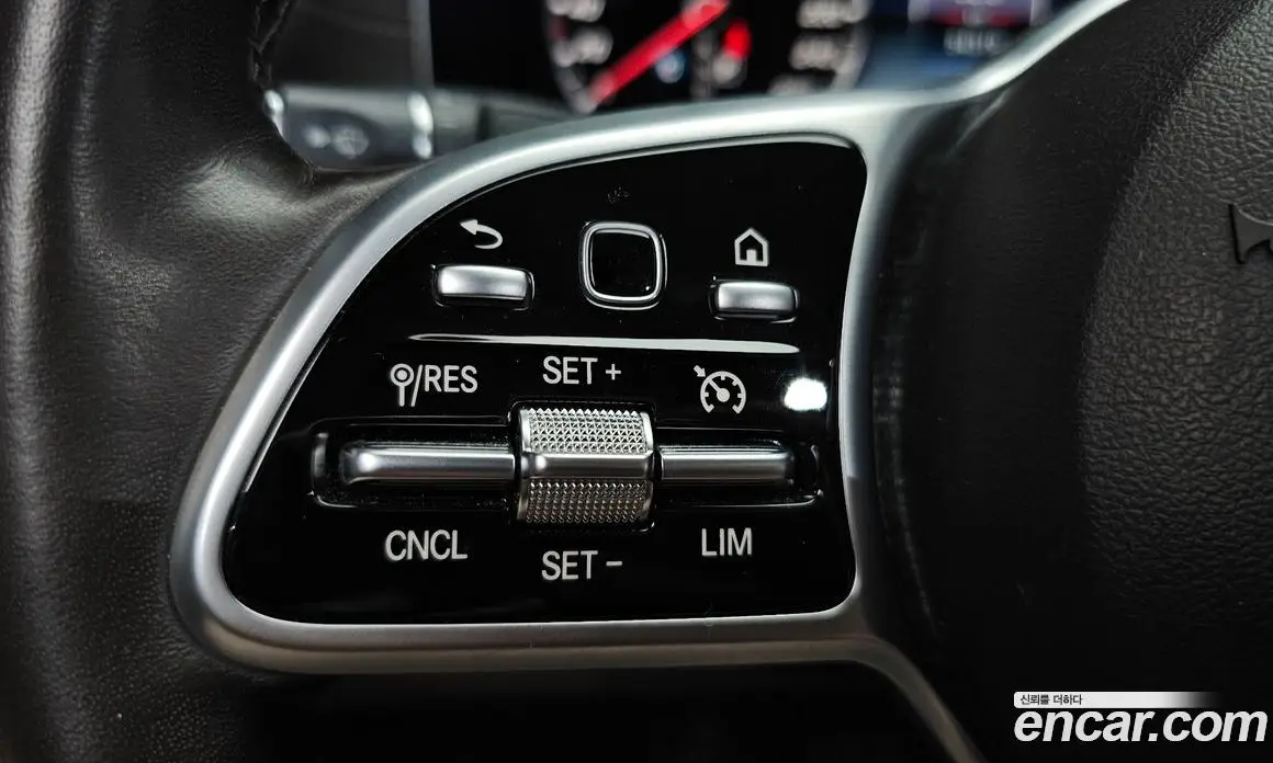 Mercedes-Benz E-Class 2019 2.0 гидро, фото 27 Mercedes-Benz E-Class 2019 2.0 гидро, фото 27