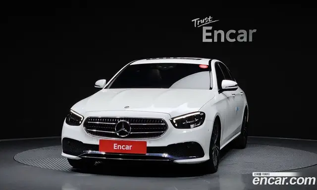 Mercedes-Benz E-Class 2020 2.0 гидро, миниатюра 3 Mercedes-Benz E-Class 2020 2.0 гидро, миниатюра 3