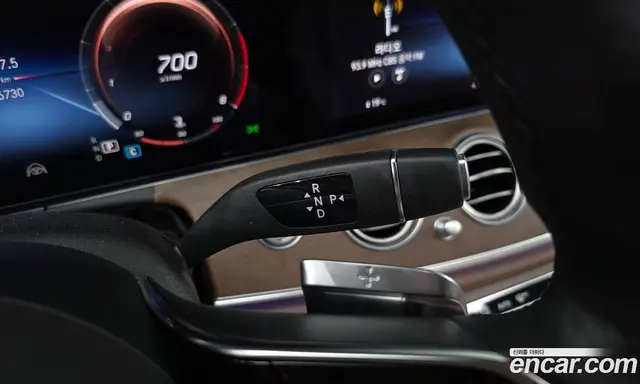 Mercedes-Benz E-Class 2022 2.0 гидро, миниатюра 12