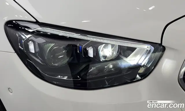Mercedes-Benz E-Class 2023 2.0 гидро, миниатюра 8