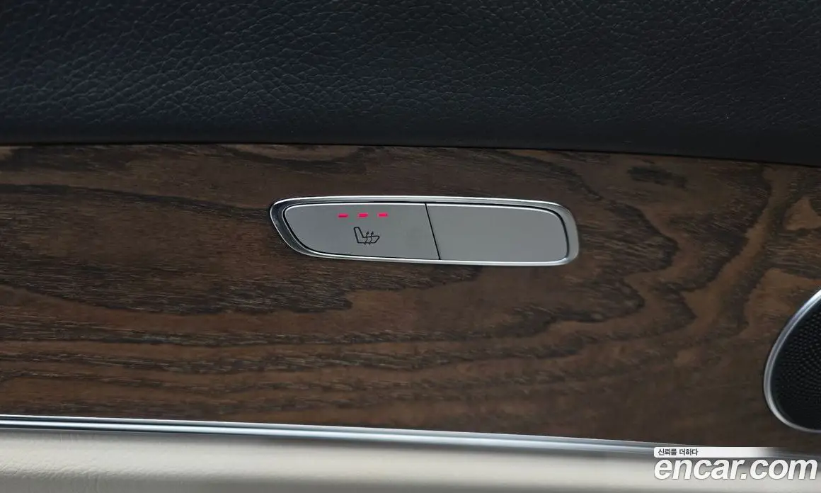 Mercedes-Benz E-Class 2023 2.0 гидро, фото 31