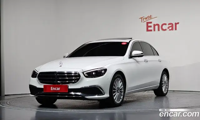 Mercedes-Benz E-Class, 2023, 56 414 км