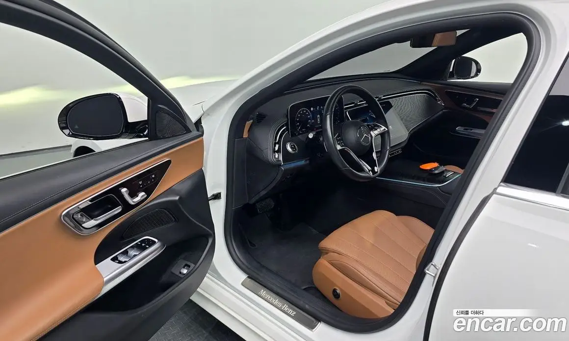 Mercedes-Benz E-Class 2024 2.0 гидро, фото 17