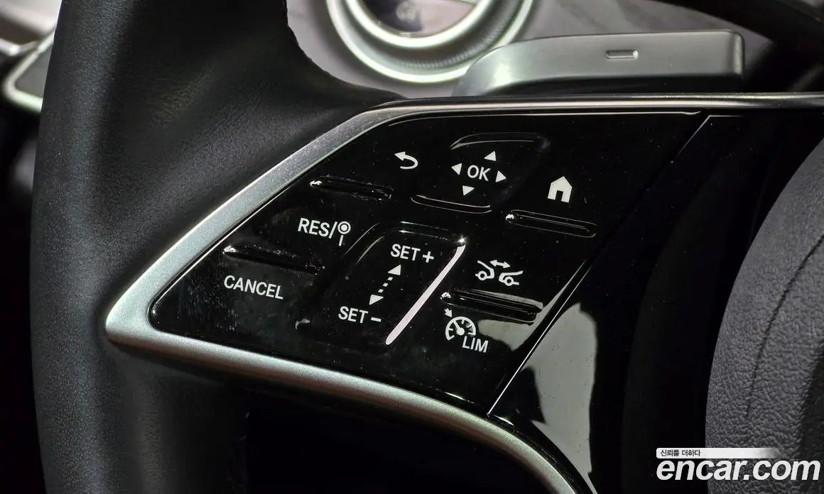 Mercedes-Benz E-Class 2024 2.0 гидро, фото 23