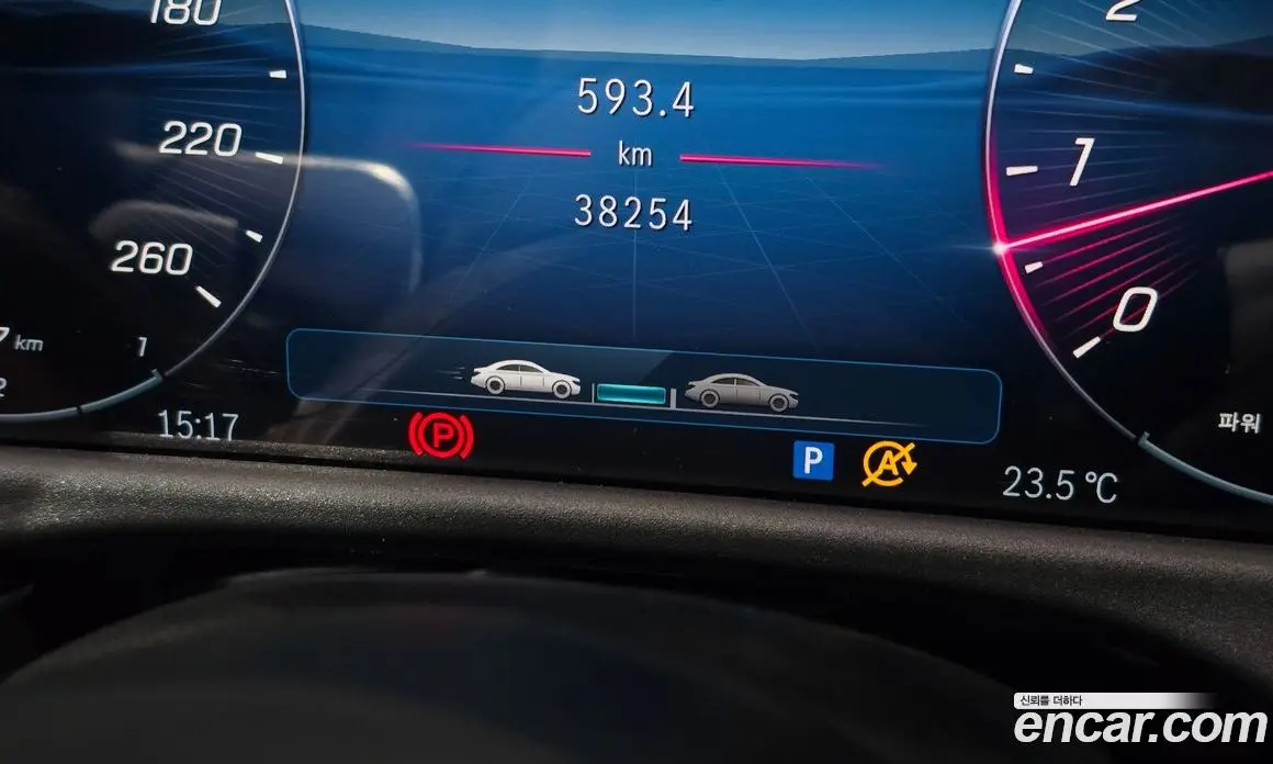 Mercedes-Benz E-Class 2024 2.0 гидро, фото 29