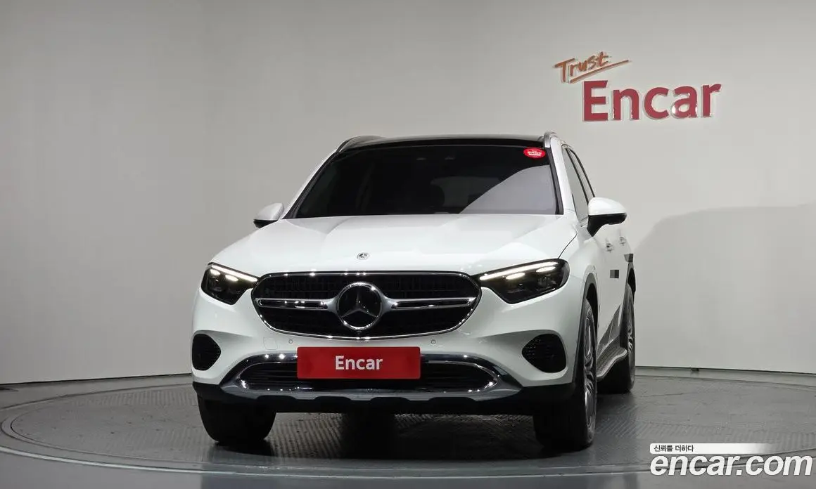 Mercedes-Benz GLC-Class 2024 2.0 гидро, фото 3 Mercedes-Benz GLC-Class 2024 2.0 гидро, фото 3