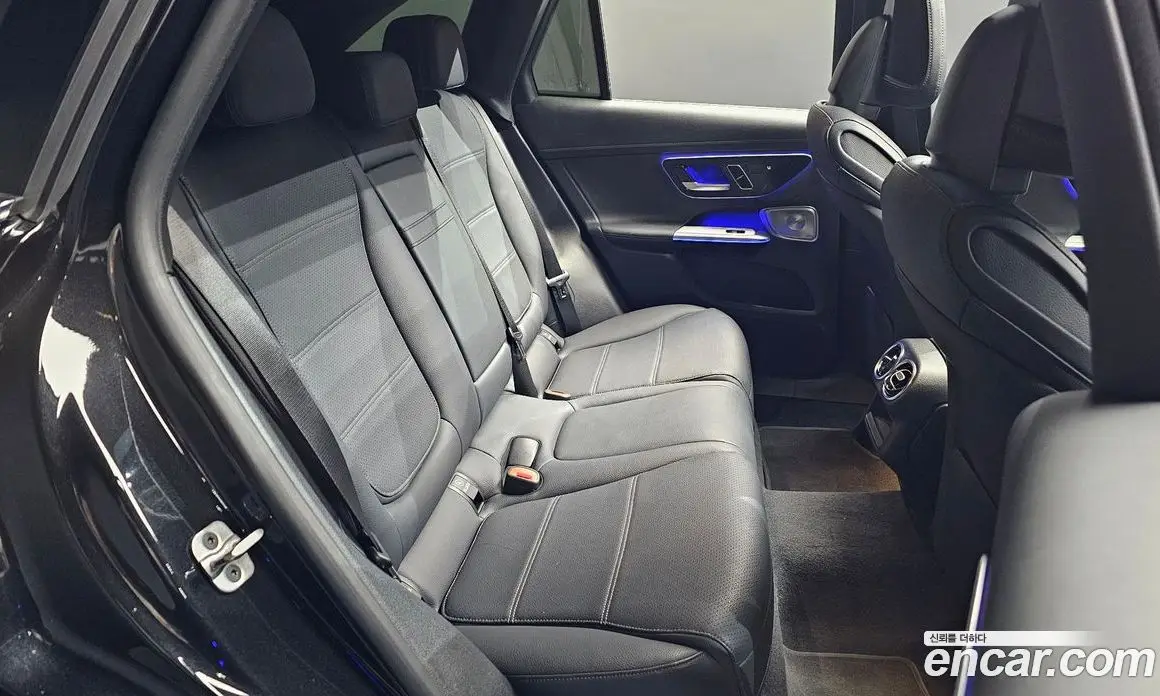 Mercedes-Benz GLC-Class 2025 2.0 гидро, фото 17