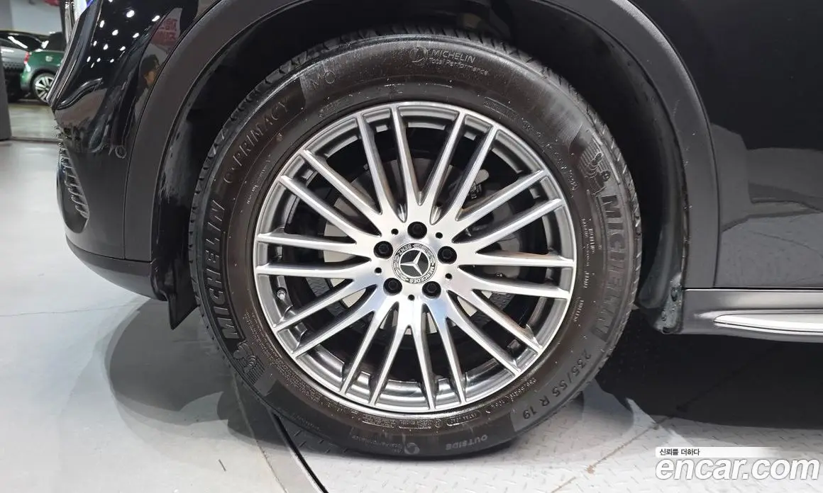 Mercedes-Benz GLC-Class 2025 2.0 гидро, фото 5