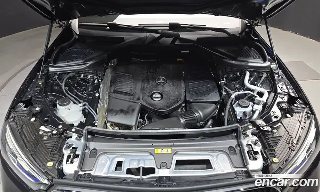 Mercedes-Benz GLC-Class 2025 2.0 гидро, миниатюра 6