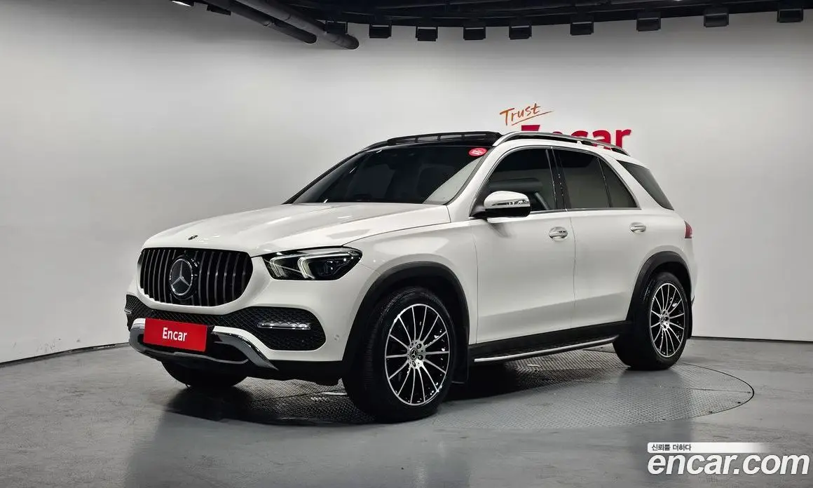 Mercedes-Benz GLE-Class 2023 2.0 гидро, фото 1 Mercedes-Benz GLE-Class 2023 2.0 гидро, фото 1