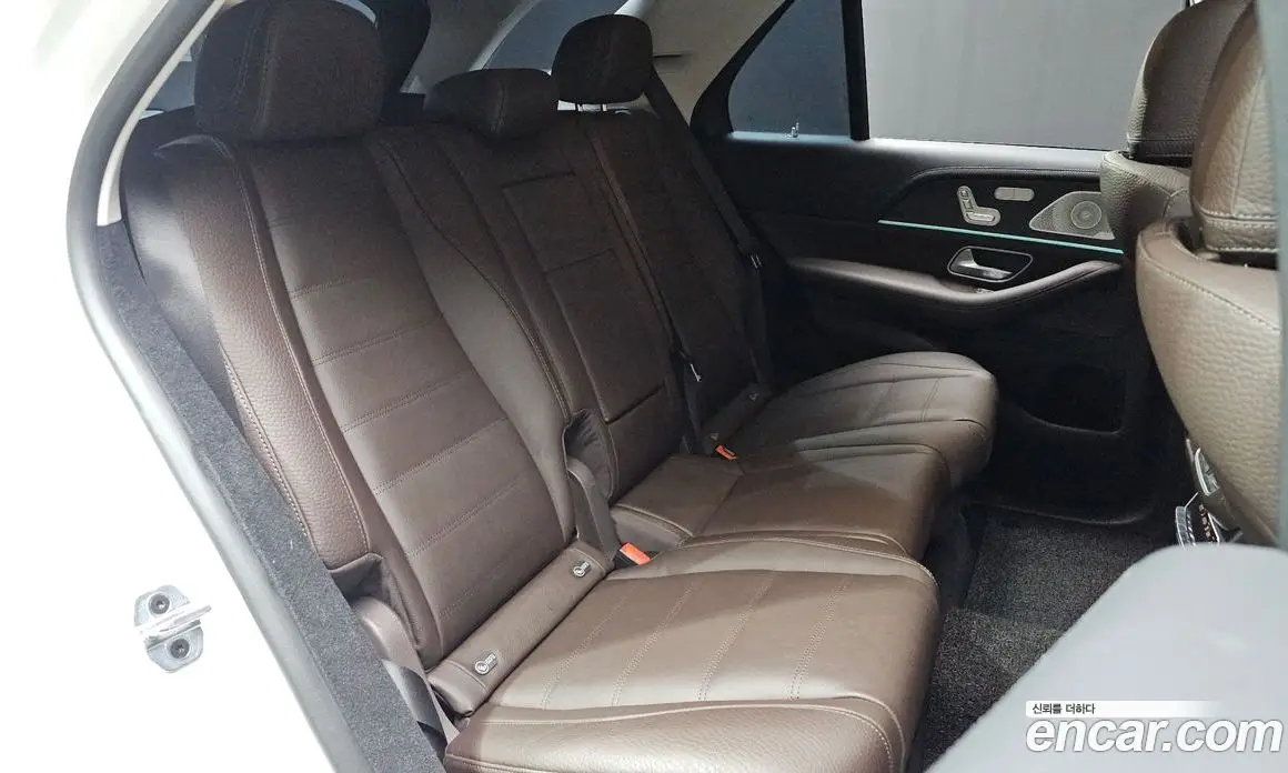 Mercedes-Benz GLE-Class 2023 3.0 гидро, фото 31