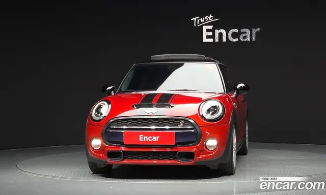 Mini Cooper 2016 2.0 автомат (гидро), миниатюра 3