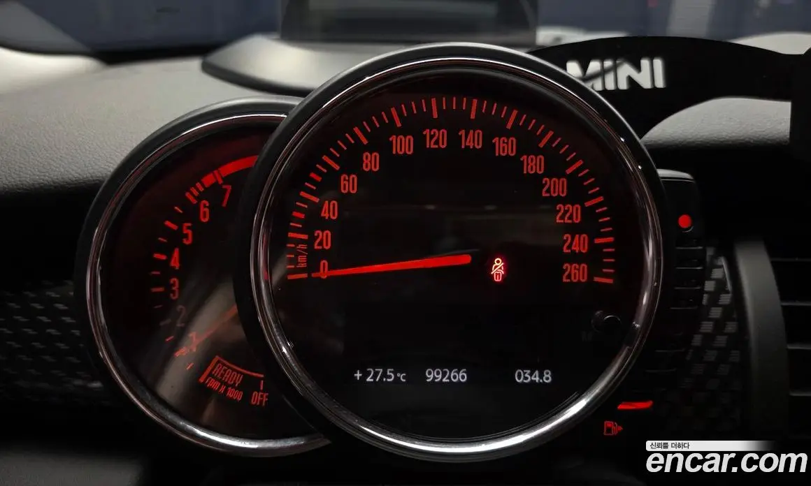 Mini Cooper 2016 2.0 автомат (гидро), фото 8