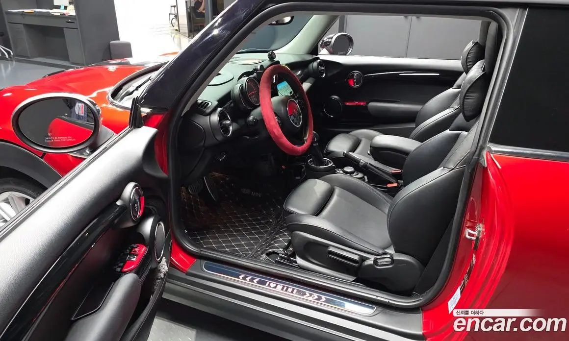Mini Cooper 2016 2.0 автомат (гидро), фото 10