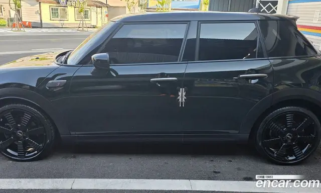 Mini Cooper 2022 2.0 автомат (гидро), миниатюра 2
