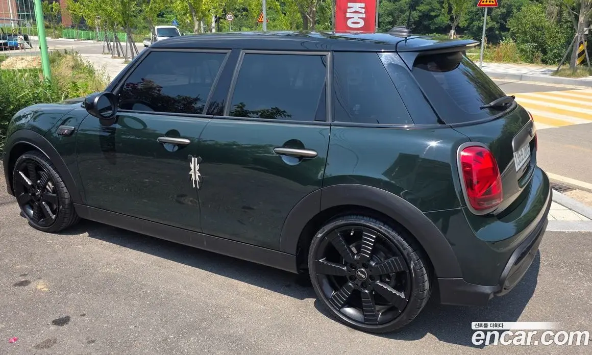 Mini Cooper 2022 2.0 автомат (гидро), фото 15