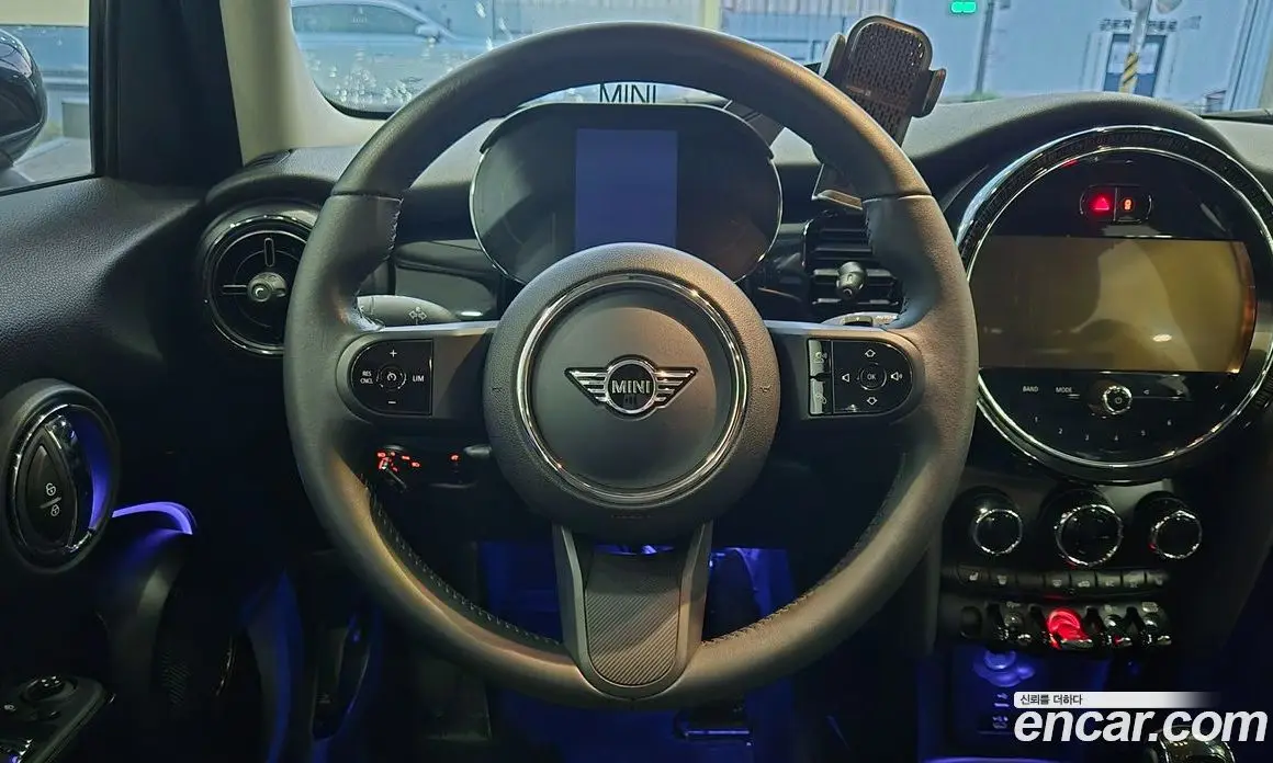 Mini Cooper 2022 1.5 автомат (гидро), фото 12