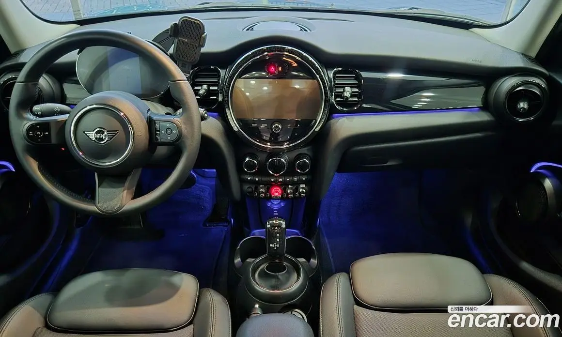 Mini Cooper 2022 1.5 автомат (гидро), фото 6