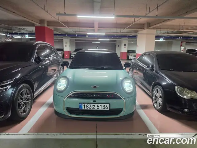 Mini Cooper, 2026, 1 100 км