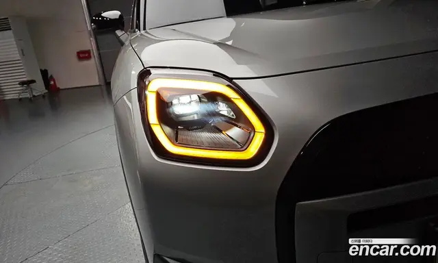 Mini Countryman 2024 2.0 автомат (гидро), миниатюра 8