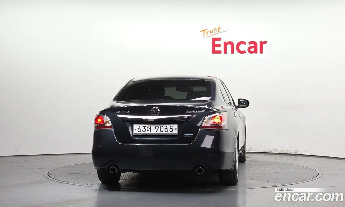 Nissan Altima 2015 2.5 автомат (гидро), фото 4 Nissan Altima 2015 2.5 автомат (гидро), фото 4