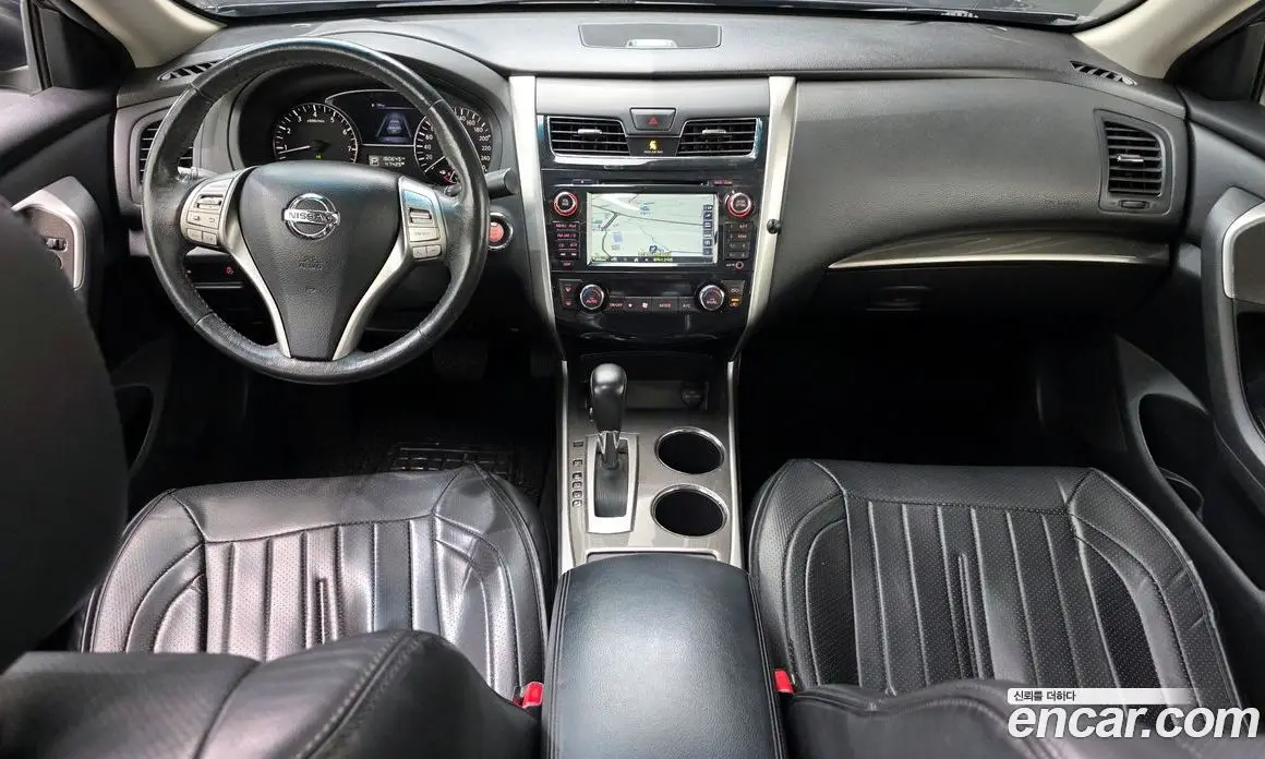 Nissan Altima 2015 2.5 автомат (гидро), фото 7 Nissan Altima 2015 2.5 автомат (гидро), фото 7