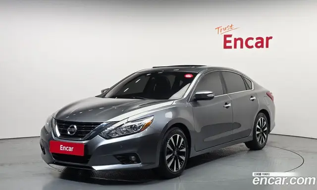 Nissan Altima 2018 2.5 автомат (гидро), миниатюра 1