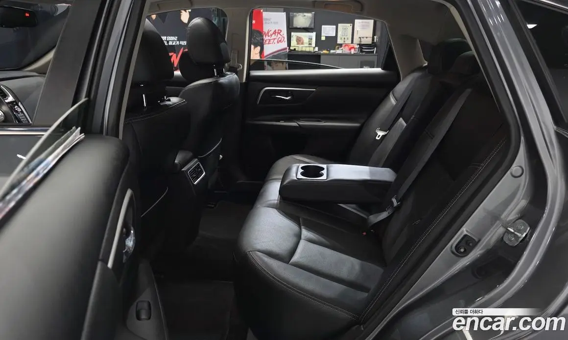 Nissan Altima 2018 2.5 автомат (гидро), фото 17