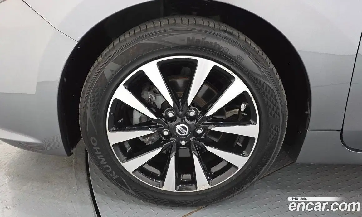 Nissan Altima 2018 2.5 автомат (гидро), фото 5