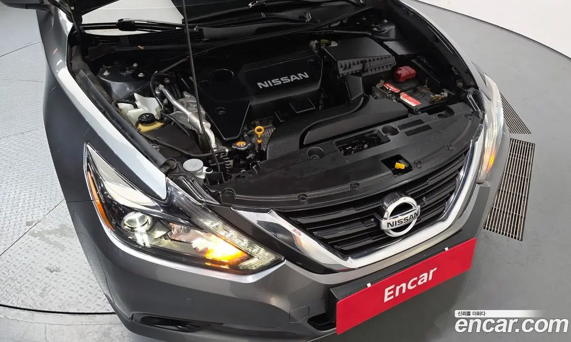 Nissan Altima 2018 2.5 автомат (гидро), фото 6