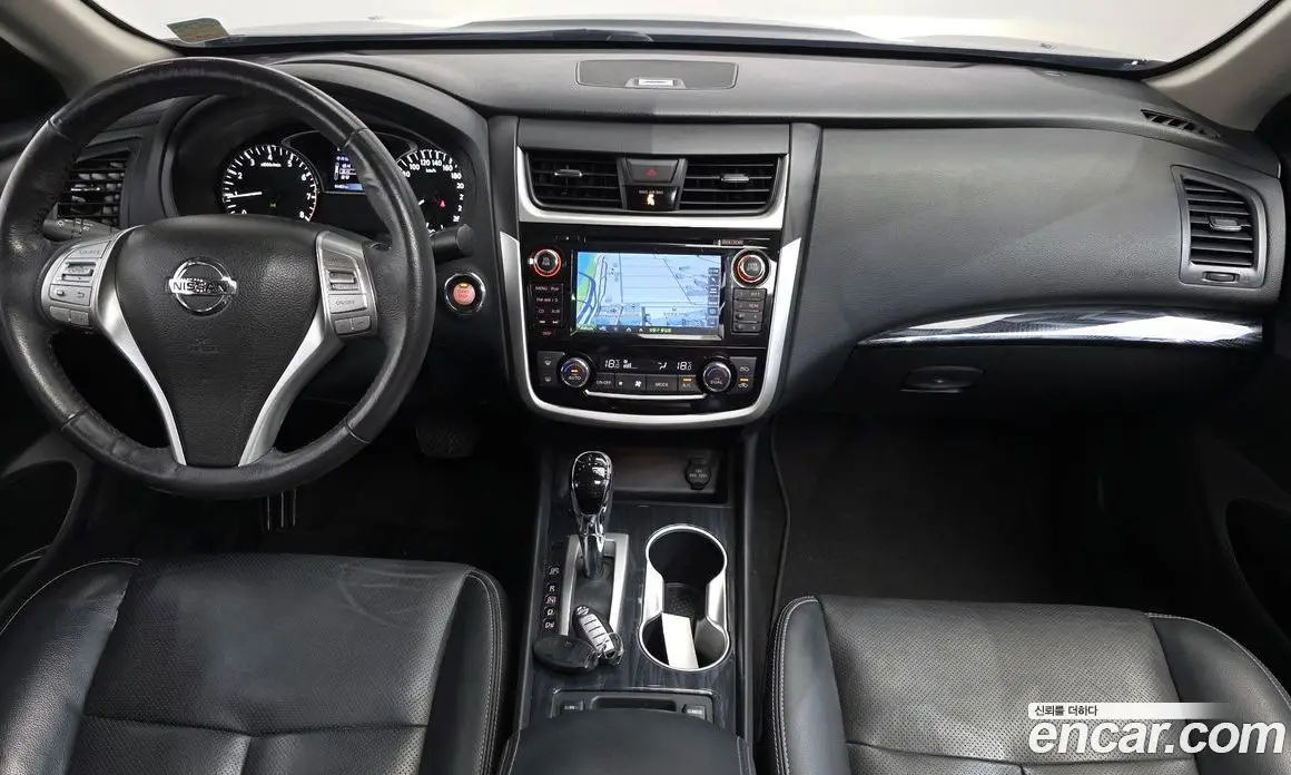 Nissan Altima 2018 2.5 автомат (гидро), фото 10