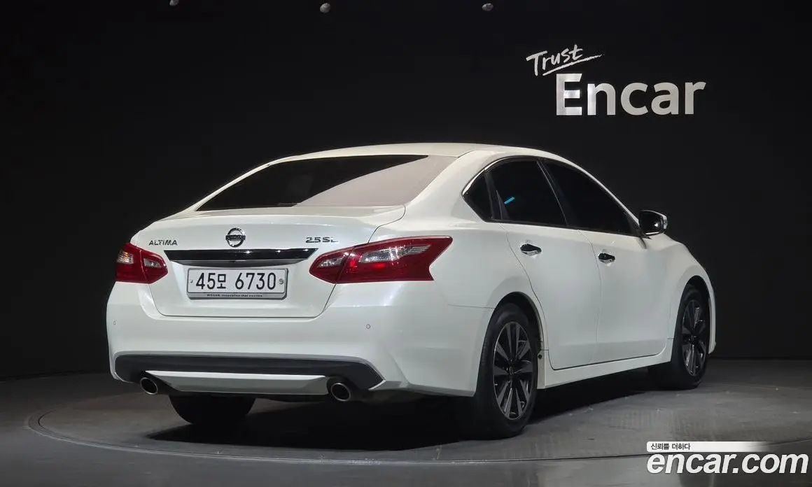 Nissan Altima 2018 2.5 автомат (гидро), фото 2 Nissan Altima 2018 2.5 автомат (гидро), фото 2