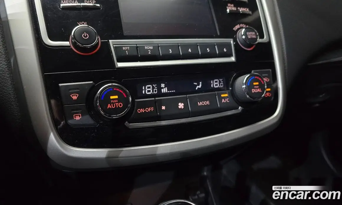Nissan Altima 2018 2.5 автомат (гидро), фото 21 Nissan Altima 2018 2.5 автомат (гидро), фото 21