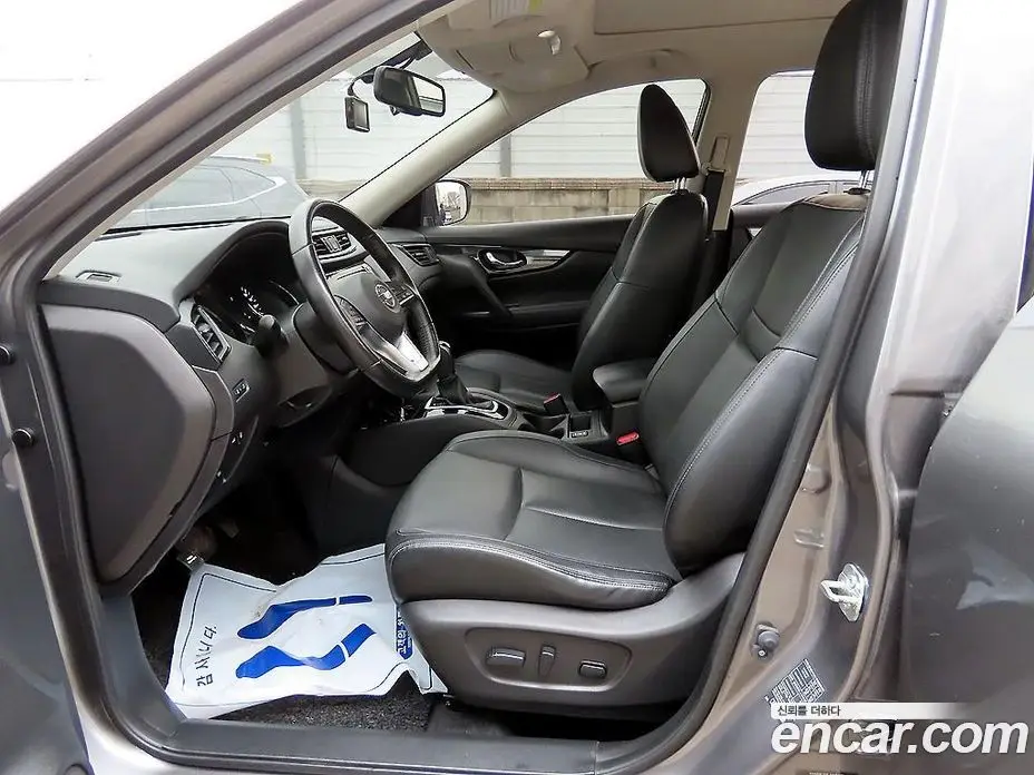 Nissan X-Trail 2018 2.5 автомат (гидро), фото 5 Nissan X-Trail 2018 2.5 автомат (гидро), фото 5