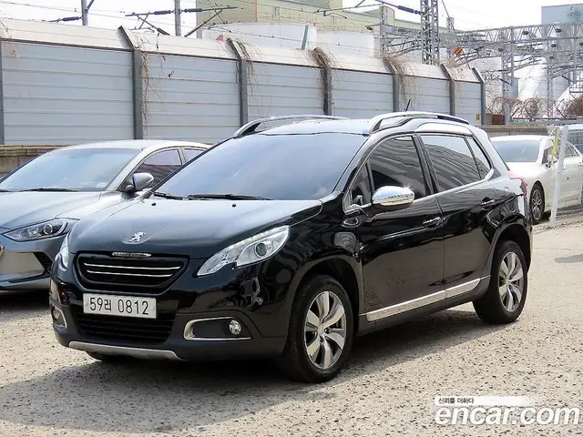 Peugeot 2008 2015 1.6 автомат (гидро), миниатюра 2