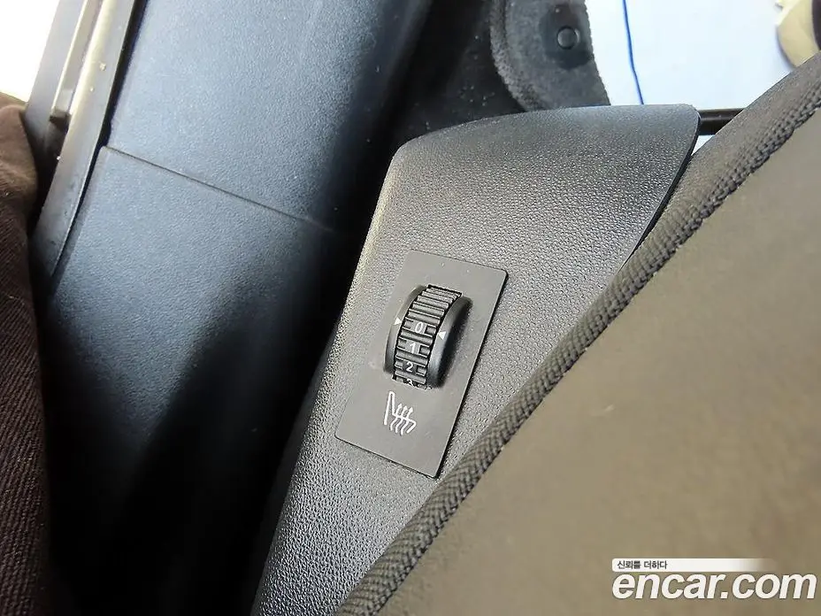 Peugeot 2008 2015 1.6 автомат (гидро), фото 13