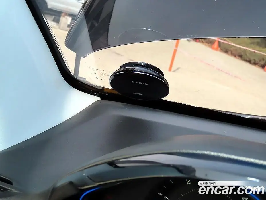 Peugeot 2008 2015 1.6 автомат (гидро), фото 16
