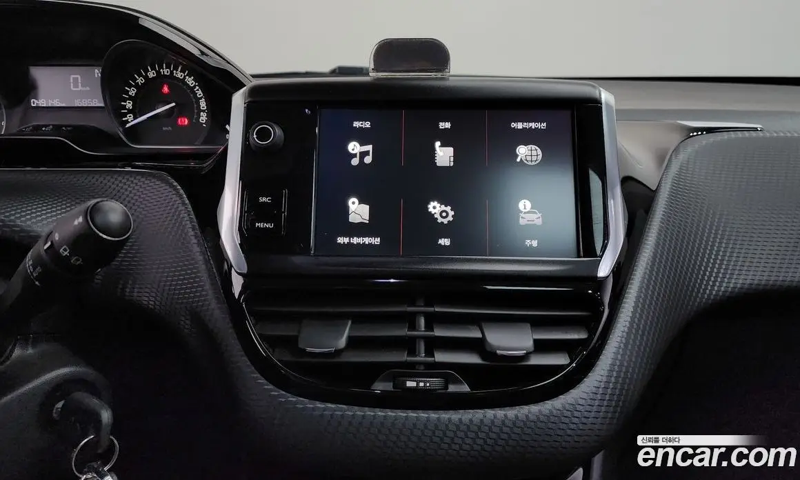 Peugeot 208 2018 1.6 автомат (гидро), фото 19