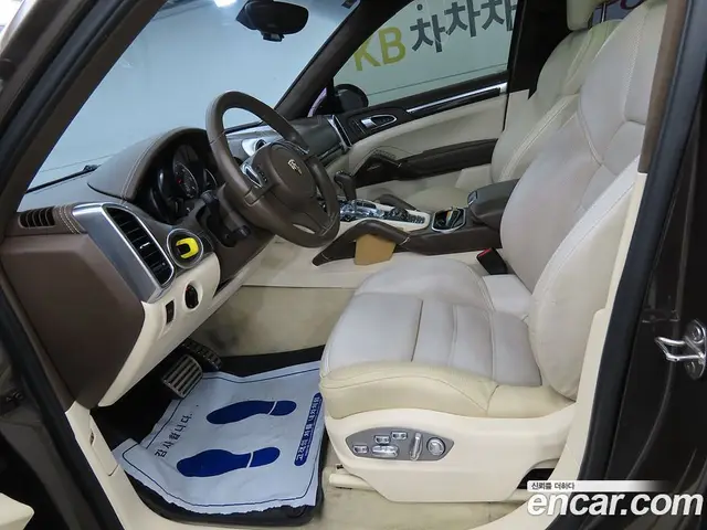 Porsche Cayenne 2012 4.8 автомат (гидро), миниатюра 6