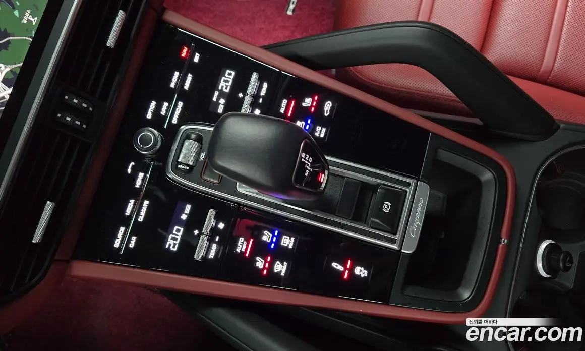 Porsche Cayenne 2022 3.0 автомат (гидро), фото 12