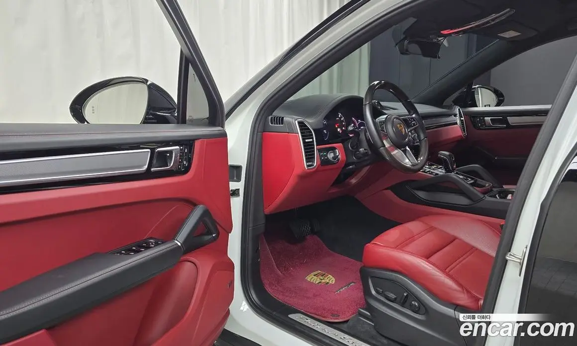 Porsche Cayenne 2022 3.0 автомат (гидро), фото 13