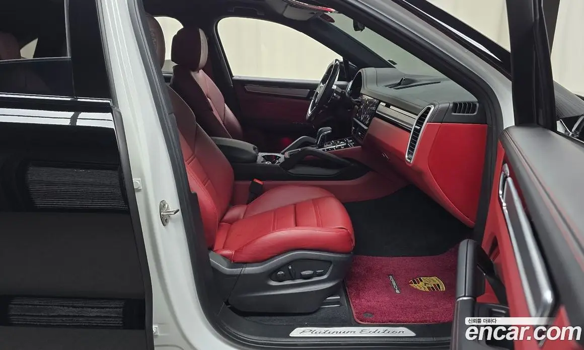 Porsche Cayenne 2022 3.0 автомат (гидро), фото 16