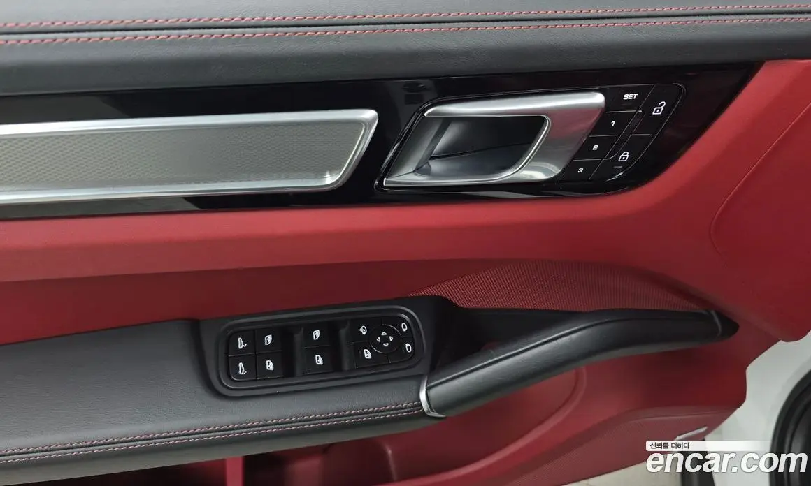 Porsche Cayenne 2022 3.0 автомат (гидро), фото 24