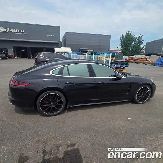 Porsche Panamera 2018 3.0, миниатюра 3