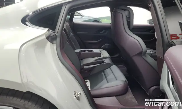 Porsche Taycan 2021 0.1 автомат (гидро), миниатюра 12