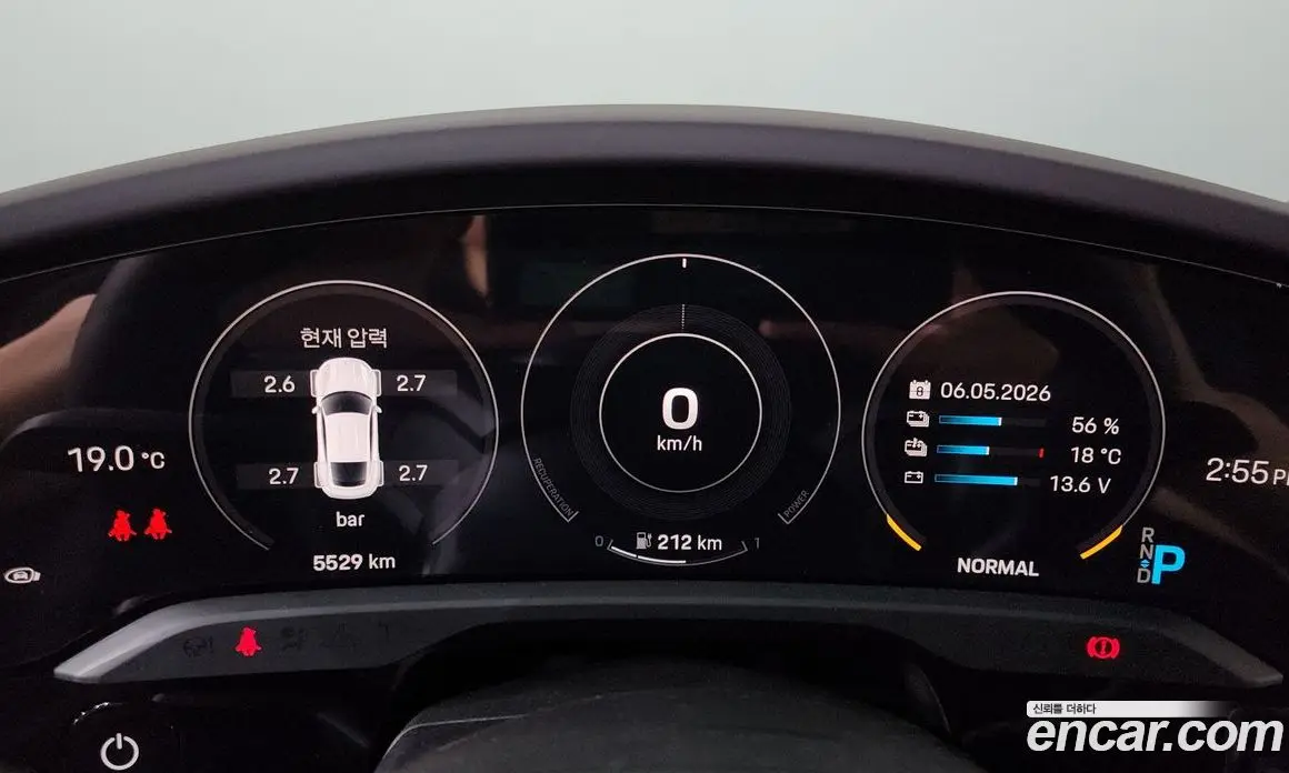 Porsche Taycan 2021 0.1 автомат (гидро), фото 8