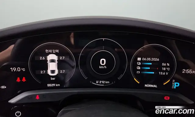 Porsche Taycan 2021 0.1 автомат (гидро), миниатюра 8