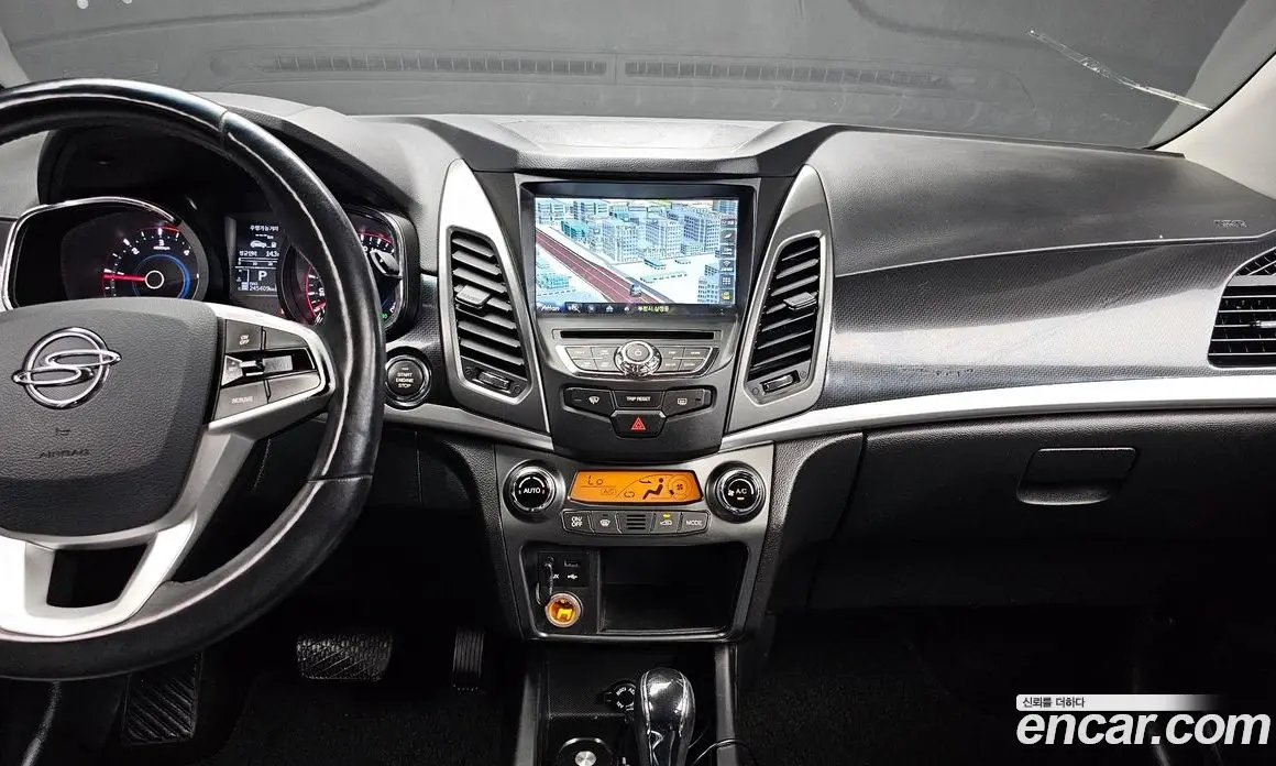 SsangYong Korando 2017 2.2 автомат (гидро), фото 13